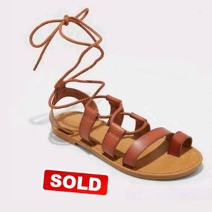 Universal Thread Lace Up Gladiator Sandals Size 6.